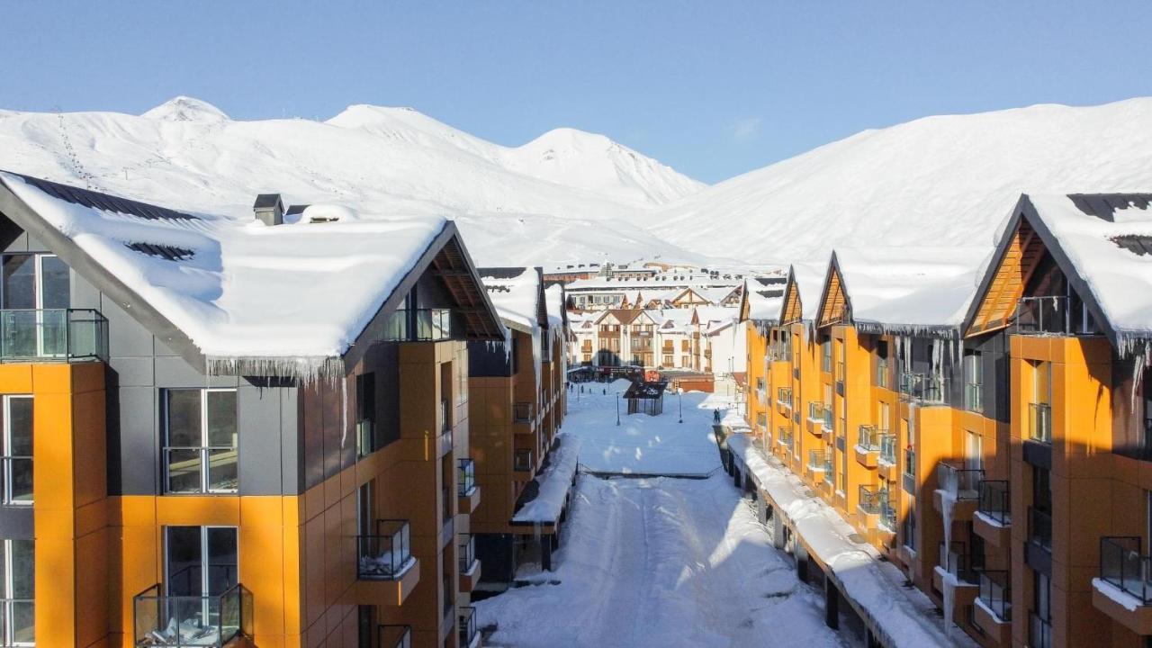 Gudauri Mountain Views Exterior foto