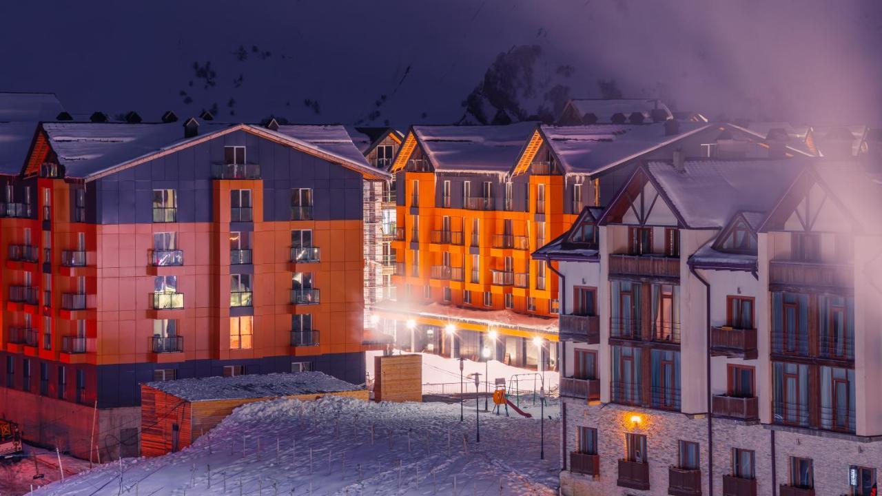Gudauri Mountain Views Exterior foto