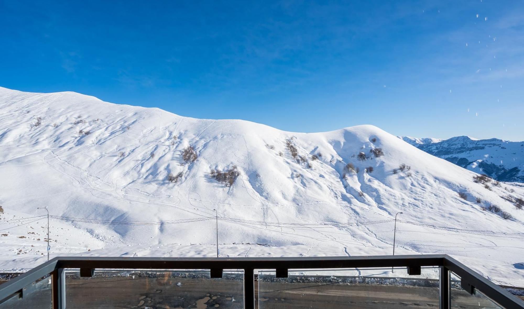 Gudauri Mountain Views Exterior foto